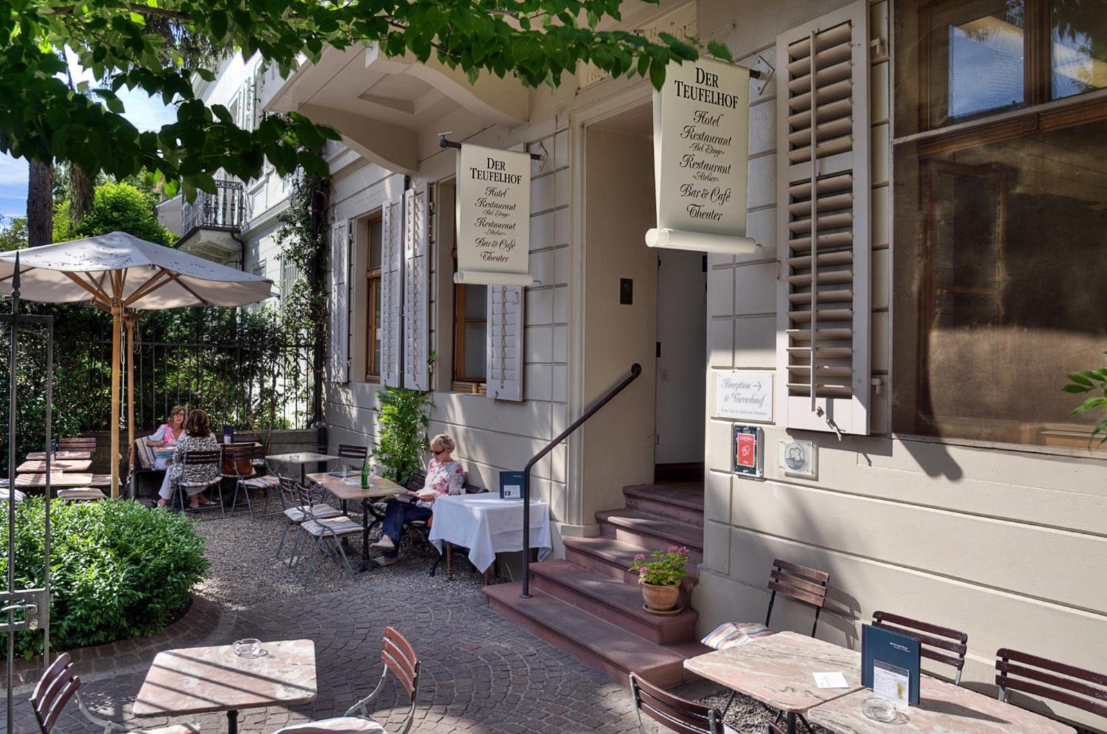 Gast - und Kulturhaus Der Teufelhof Basel — photo 7