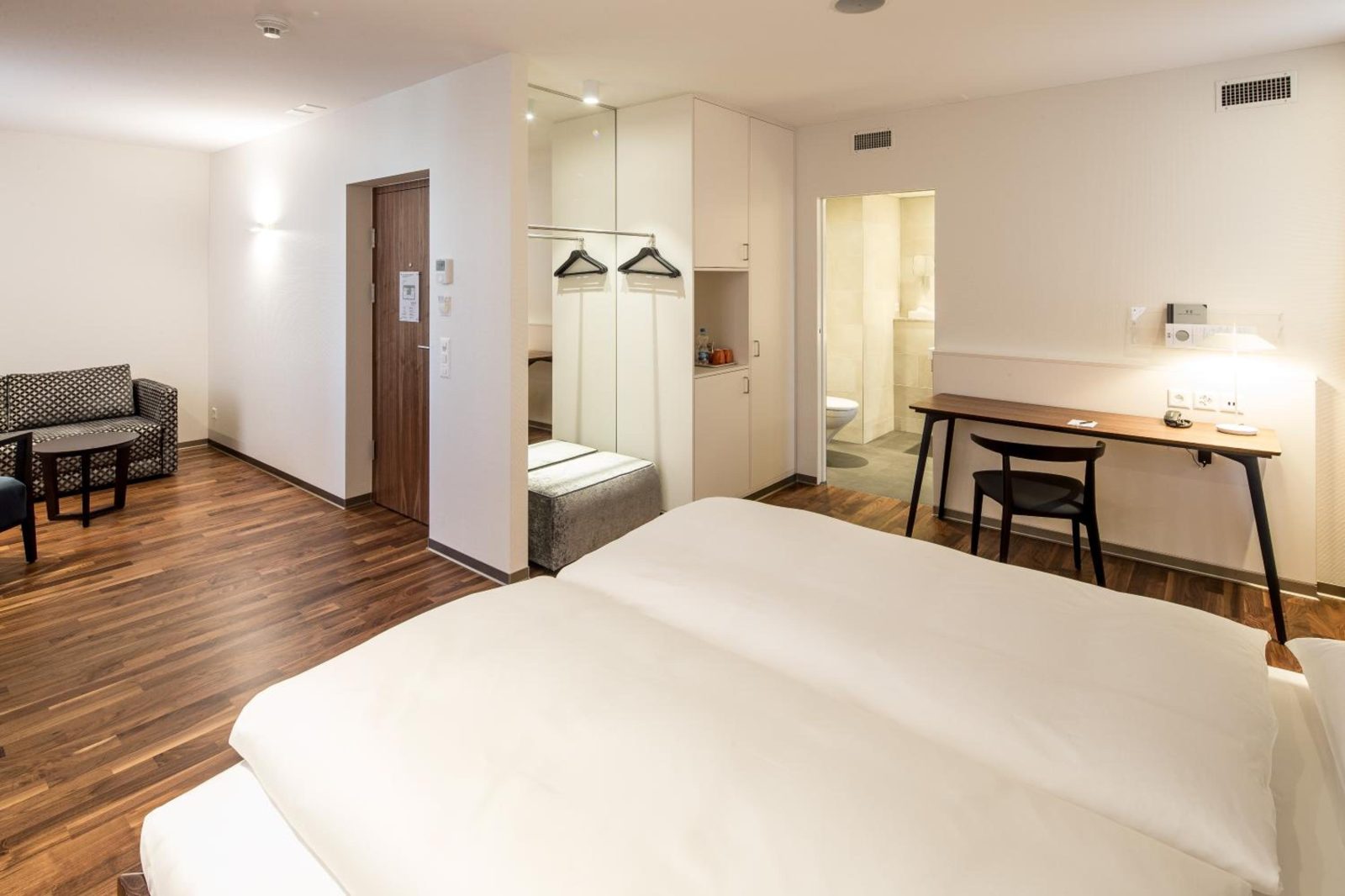 Hotel Schweizerhof Basel — photo 6