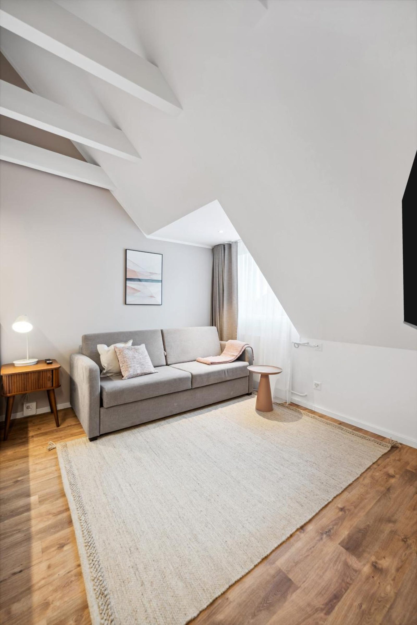 Limehome Basel Town Hall — photo 6